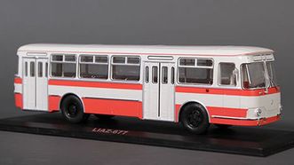 ЛиАЗ 677 белый/красный (Classicbus)