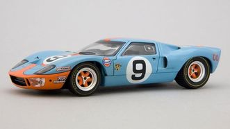Ford GT40 GULF №6 Winner Le Mans (Jacques Bernard Ickx - J.Oliver) синий (IXO Models)