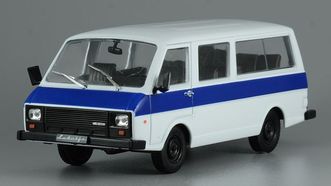 РАФ 22038 «Латвия» белый (DeAgostini)
