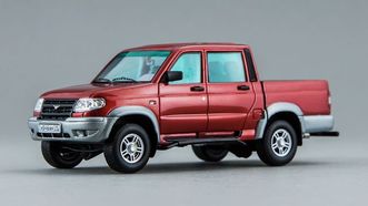 UAZ Pickup (УАЗ-23632) красный (DIP Models)